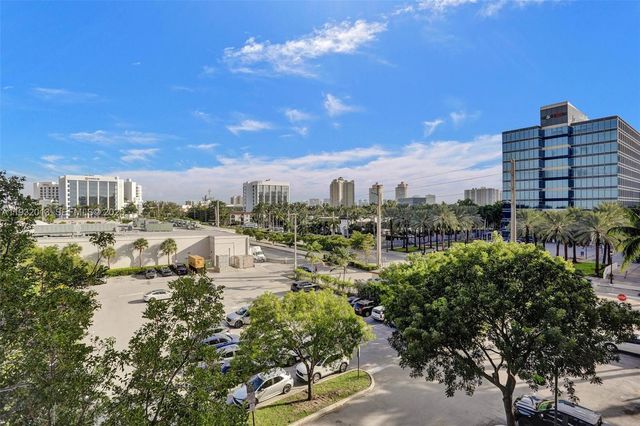 18800 NE 29th Ave 403, Aventura, FL 33180