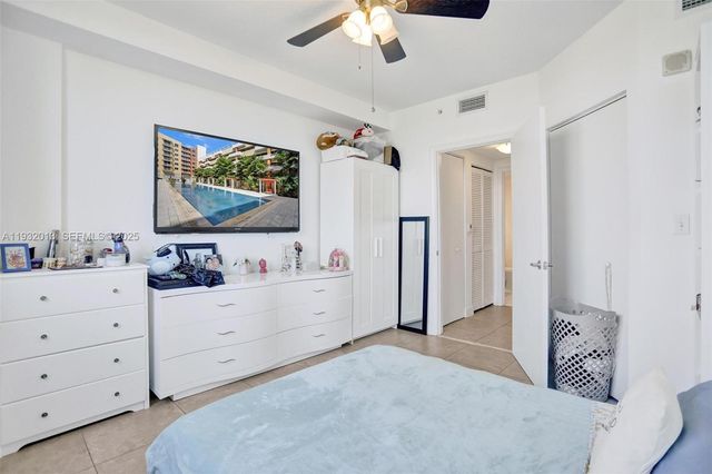 18800 NE 29th Ave 403, Aventura, FL 33180