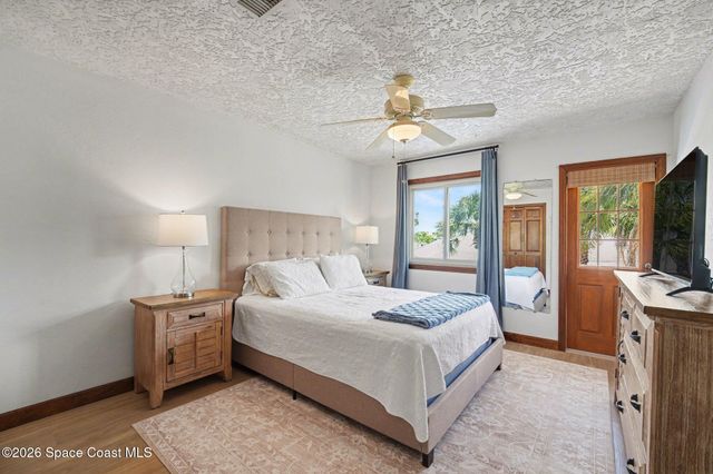 568 Rio Casa Drive N, Indialantic, FL 32903