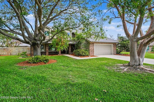 568 Rio Casa Drive N, Indialantic, FL 32903
