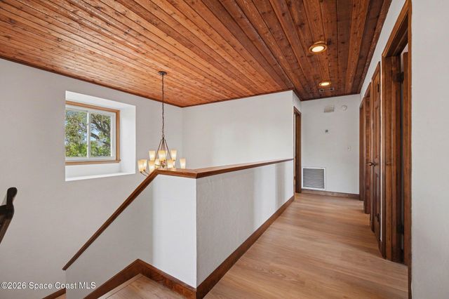 568 Rio Casa Drive N, Indialantic, FL 32903