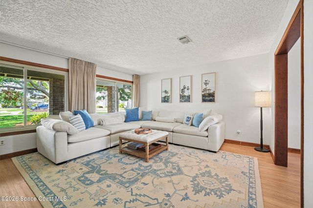 568 Rio Casa Drive N, Indialantic, FL 32903