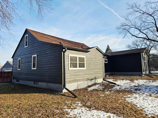 1309 Porter Road, Montevideo, MN 56265