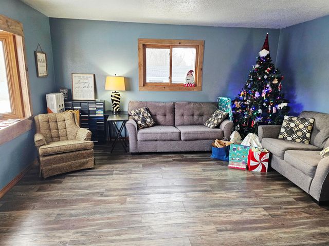 1309 Porter Road, Montevideo, MN 56265