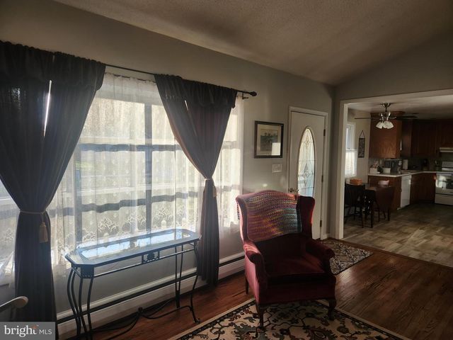 103 MAIN ST, Akron, PA 17501