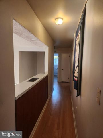 103 MAIN ST, Akron, PA 17501