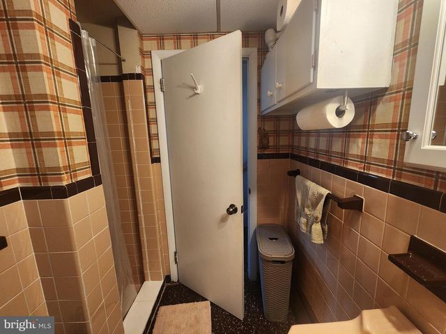 103 MAIN ST, Akron, PA 17501