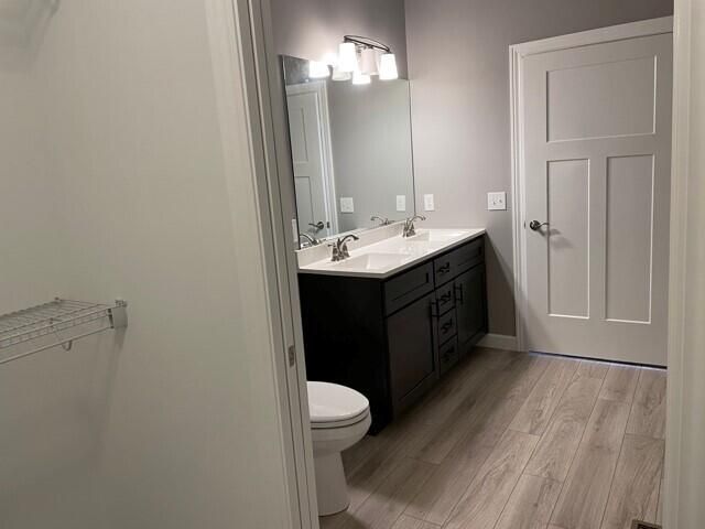 139 Lexington Pointe Drive 6, Niles, MI 49120