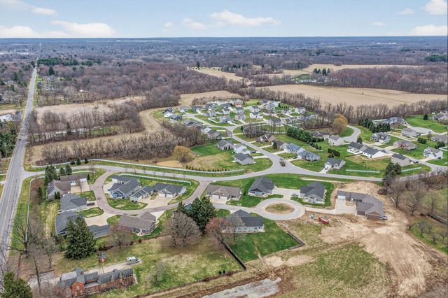 139 Lexington Pointe Drive 6, Niles, MI 49120