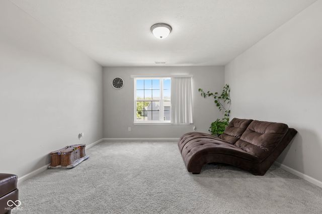 9133 Thames Drive, Avon, IN 46123