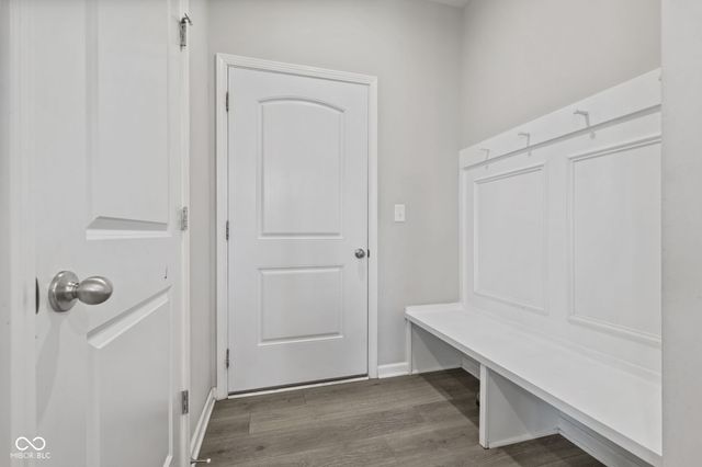 9133 Thames Drive, Avon, IN 46123