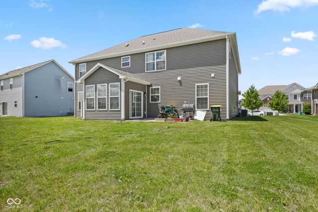 9133 Thames Drive, Avon, IN 46123