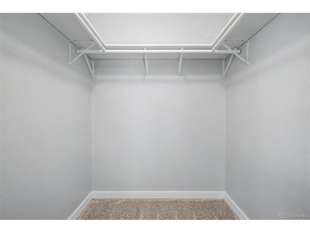 875 Memphis St, Aurora, CO 80011