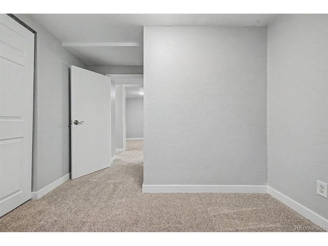 875 Memphis St, Aurora, CO 80011