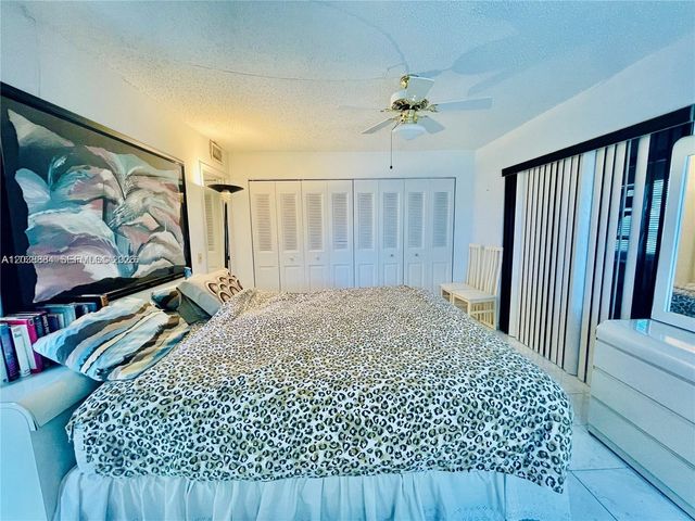 337 Durham J 337, Deerfield Beach, FL 33442