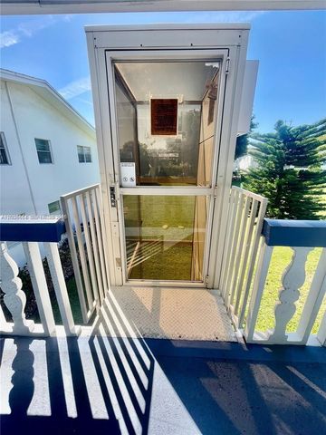 337 Durham J 337, Deerfield Beach, FL 33442