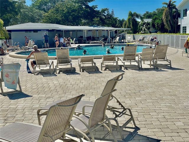 337 Durham J 337, Deerfield Beach, FL 33442