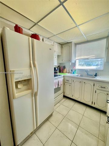 337 Durham J 337, Deerfield Beach, FL 33442