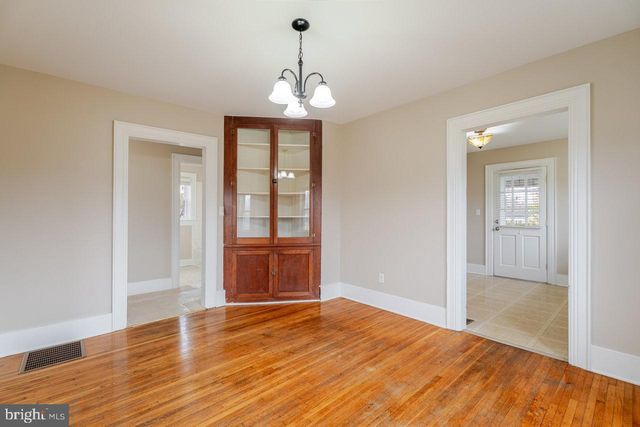 1805 KELLY ISLAND RD, Martinsburg, WV 25405