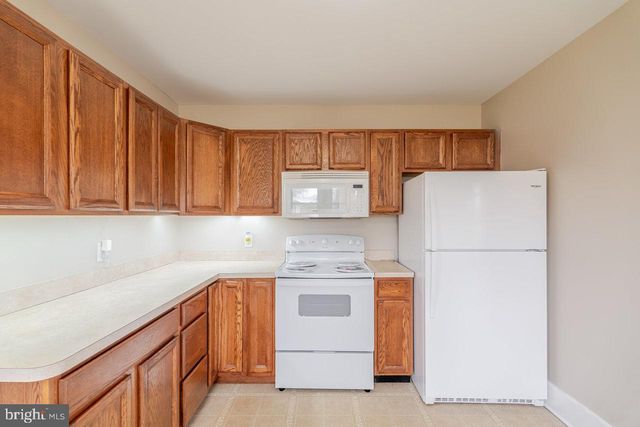 1805 KELLY ISLAND RD, Martinsburg, WV 25405