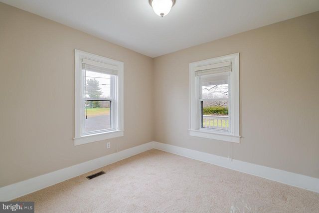 1805 KELLY ISLAND RD, Martinsburg, WV 25405