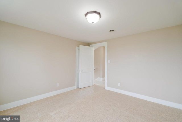 1805 KELLY ISLAND RD, Martinsburg, WV 25405