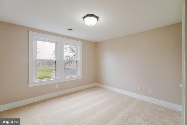 1805 KELLY ISLAND RD, Martinsburg, WV 25405