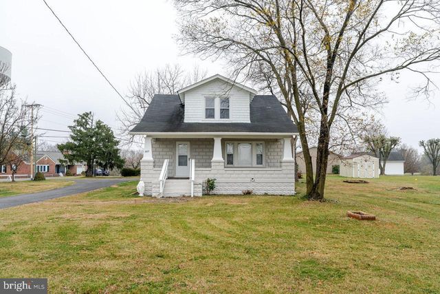 1805 KELLY ISLAND RD, Martinsburg, WV 25405