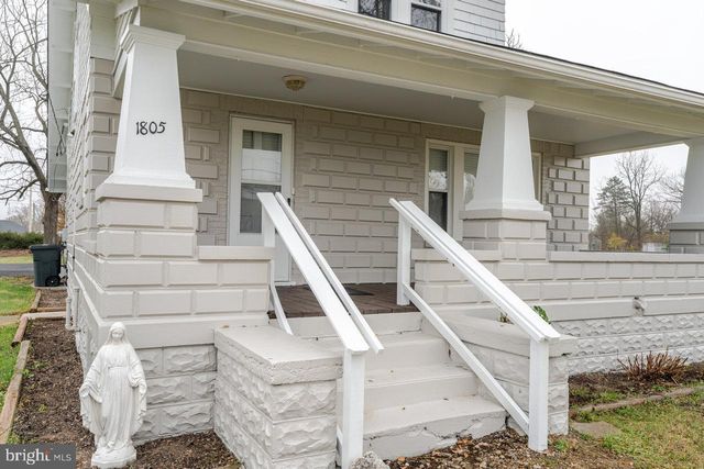 1805 KELLY ISLAND RD, Martinsburg, WV 25405