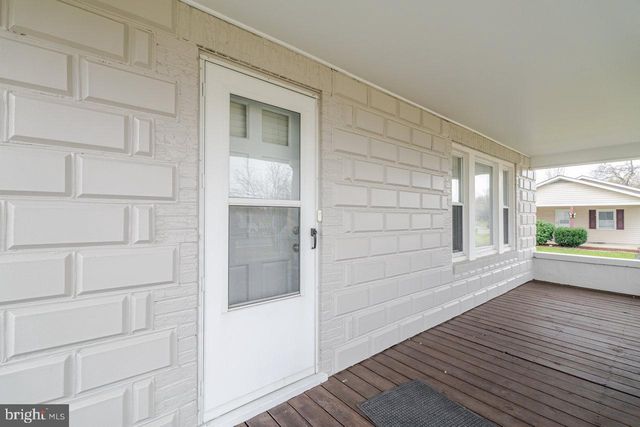 1805 KELLY ISLAND RD, Martinsburg, WV 25405