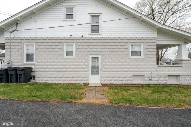 1805 KELLY ISLAND RD, Martinsburg, WV 25405