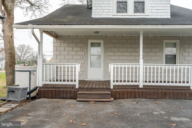 1805 KELLY ISLAND RD, Martinsburg, WV 25405