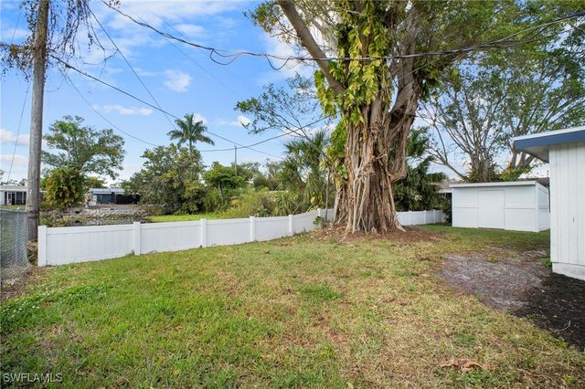 4244 Ellen AVE, Fort Myers, FL 33901