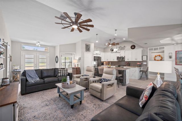 429 LONDRINA DRIVE, Punta Gorda, FL 33983