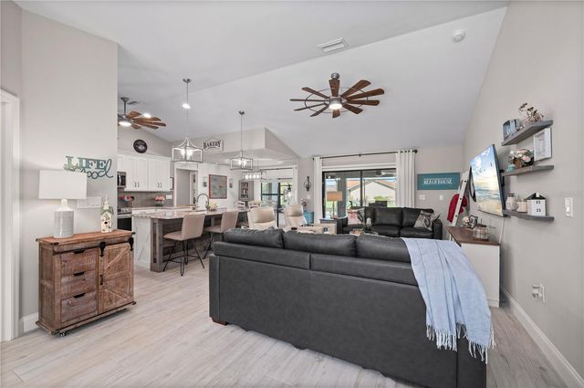 429 LONDRINA DRIVE, Punta Gorda, FL 33983