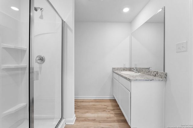 16132 Farmer, Lytle, TX 78052