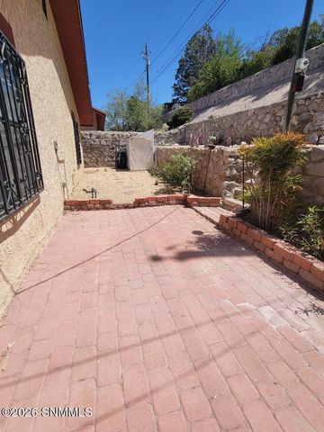 3114 Missouri Avenue, Las Cruces, NM 88011