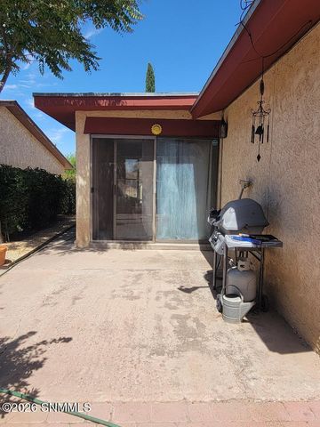 3114 Missouri Avenue, Las Cruces, NM 88011