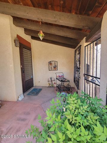 3114 Missouri Avenue, Las Cruces, NM 88011