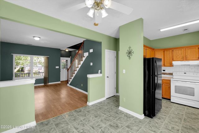 3716 Stratton Ave, Louisville, KY 40211