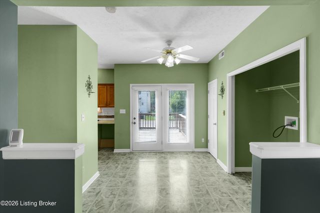 3716 Stratton Ave, Louisville, KY 40211