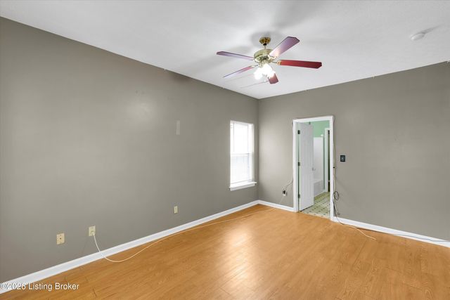 3716 Stratton Ave, Louisville, KY 40211