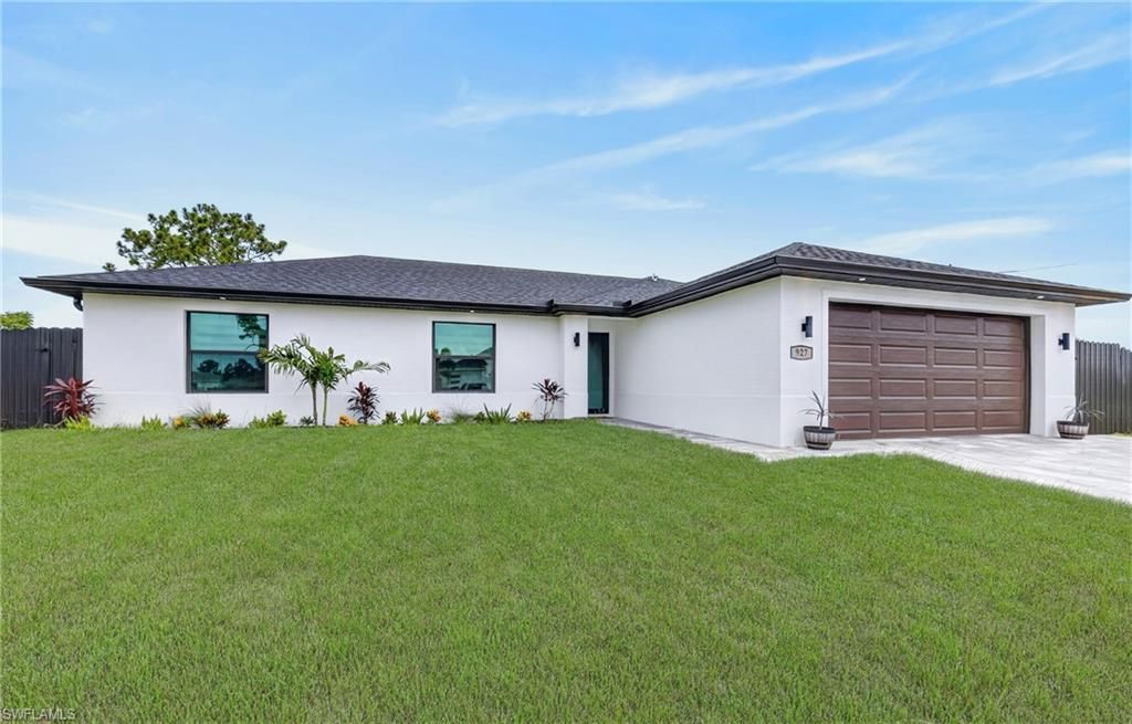 927 NE 32nd TER, CAPE CORAL, FL 33909 — photo 2