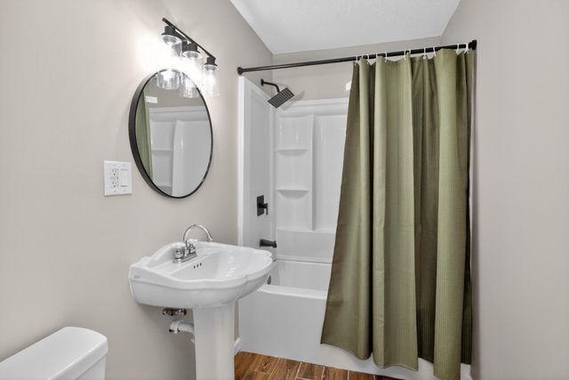 259 S Eagle Creek Drive, Lexington, KY 40515