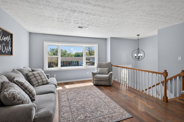 259 S Eagle Creek Drive, Lexington, KY 40515