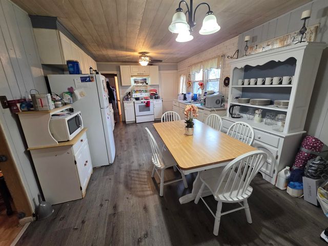 2949 Monroe Street, Ashland, KY 41102