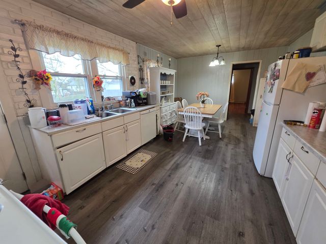 2949 Monroe Street, Ashland, KY 41102