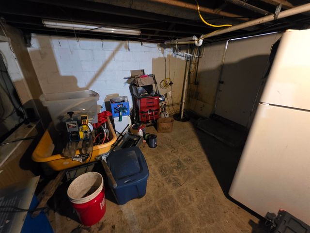 2949 Monroe Street, Ashland, KY 41102