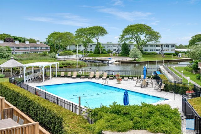 3004 Mitchell Road, Westhampton Beach, NY 11978