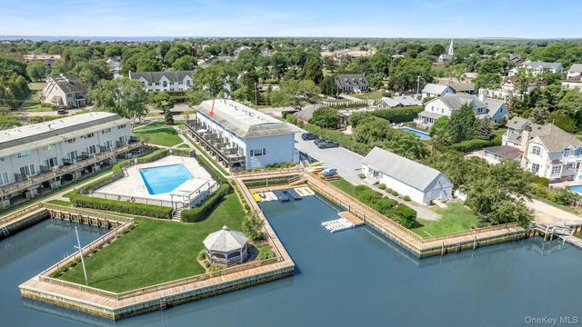 3004 Mitchell Road, Westhampton Beach, NY 11978